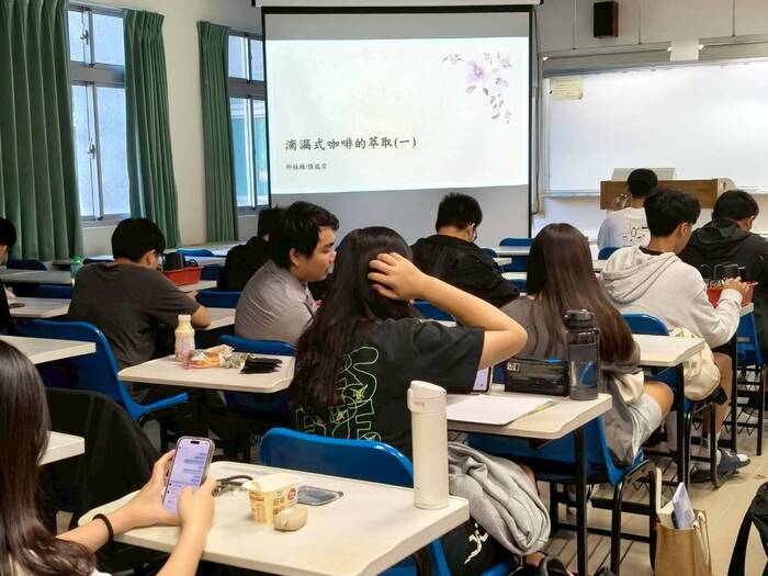 滴漏式咖啡的萃取-悶蒸法圖片