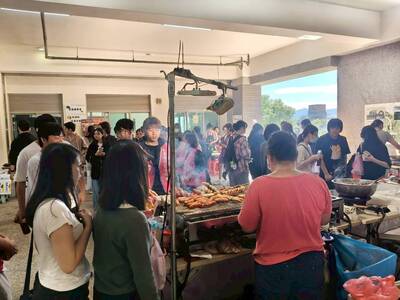 苗栗在地小農市集圖片