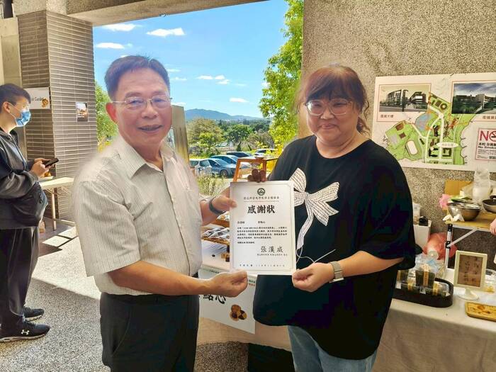 苗栗在地小農市集圖片