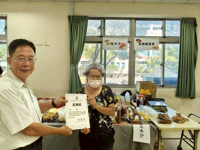 苗栗在地小農市集圖片