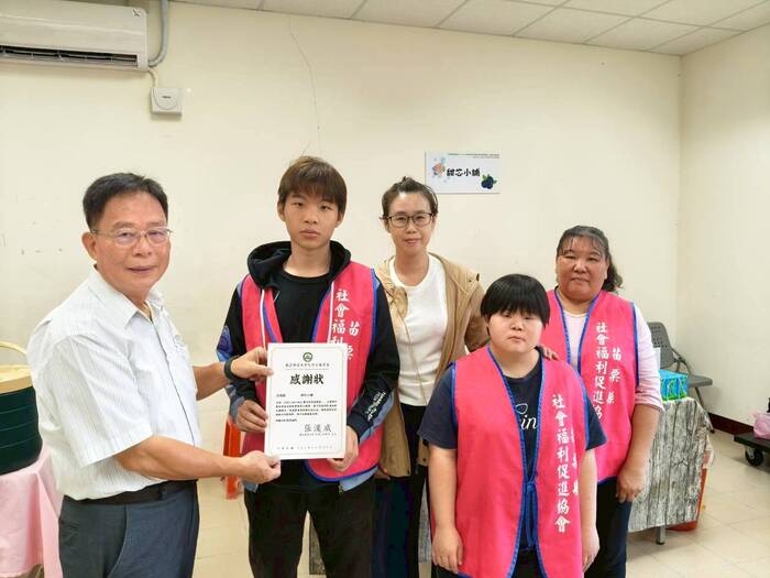 苗栗在地小農市集圖片