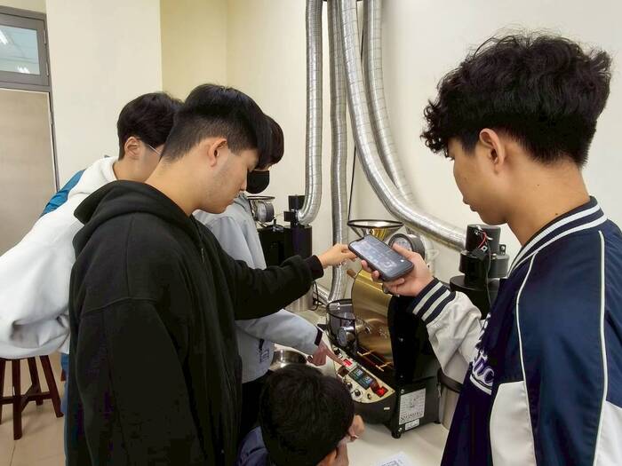 基礎咖啡烘焙-黃蜜處理法/台灣的咖啡莊園圖片