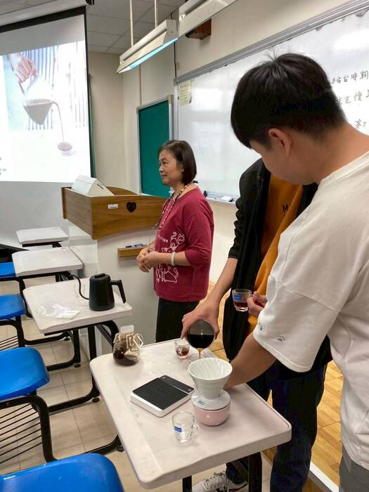 基礎咖啡烘焙-黃蜜處理法/台灣的咖啡莊園圖片