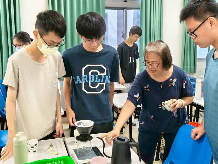 從咖啡烘培到萃取圖片