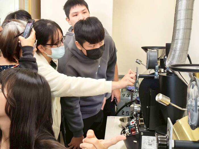 基礎咖啡烘焙-黃蜜處理法/食農教育圖片