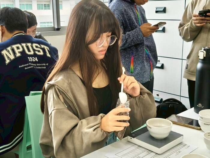 基礎咖啡烘焙-黃蜜處理法/食農教育圖片