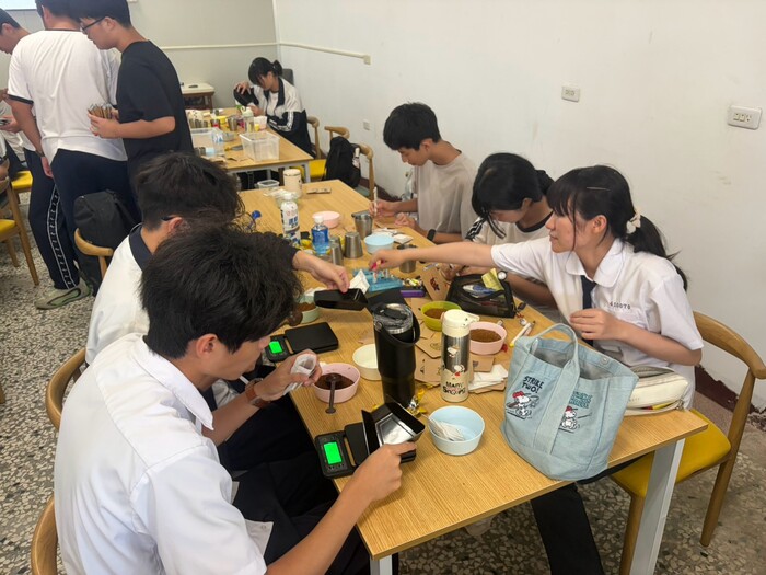 老街導覽與DIY烘豆體驗圖片