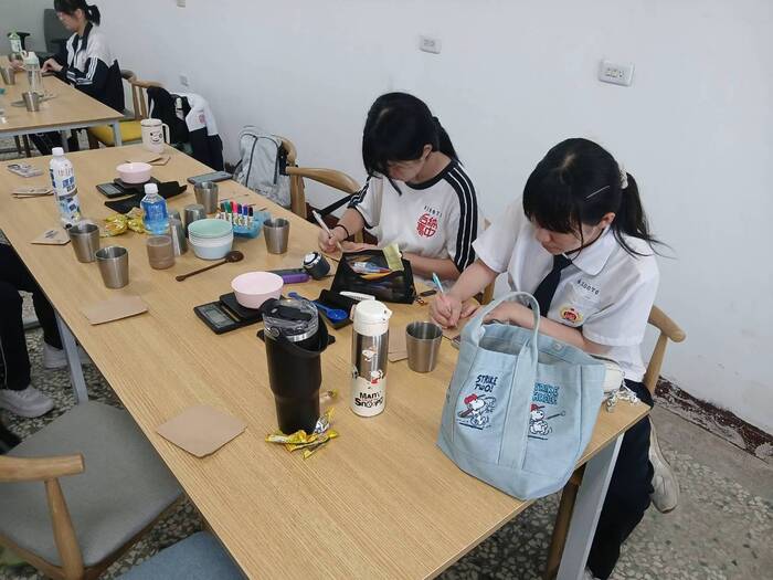老街導覽與DIY烘豆體驗圖片