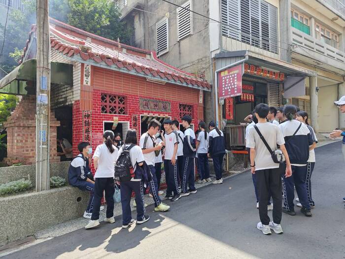 老街導覽與DIY烘豆體驗圖片
