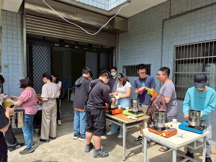 屋角咖啡園田間參訪與手網烘焙實作圖片