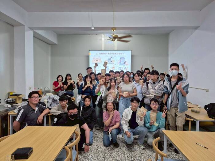 屋角咖啡園田間參訪與手網烘焙實作圖片