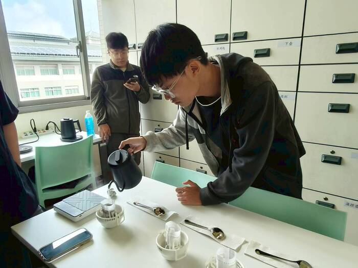 基礎咖啡烘焙-水洗處理法/食農教育圖片